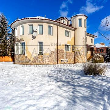 Київська вул., 33