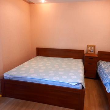 Світлий пров., 13а