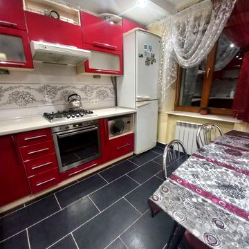 Гайдамацька вул. (Марфи Струтинської), 41