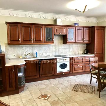 Євгена Коновальця вул. (Щорса), 36