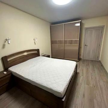 Євгена Сверстюка вул. (Марини Раскової), 6-Г