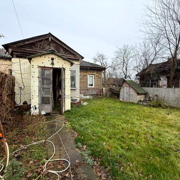 Ігоря Бачинського пров. (Вокзальний), 10