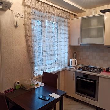 Тракторобудівників просп., 122а