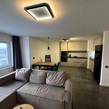 Іллі Мечникова вул., 16г