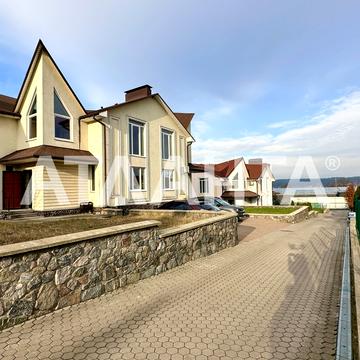 Зелена вул., 23Б