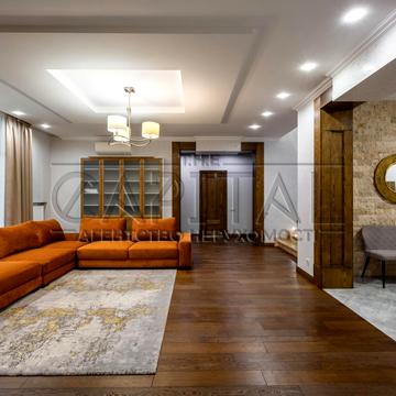 Спортивна вул.