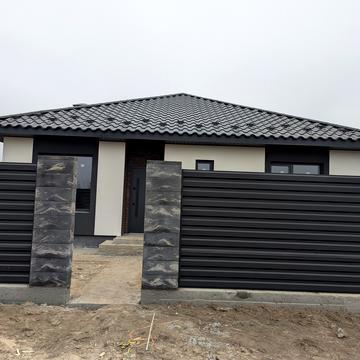 Центральна