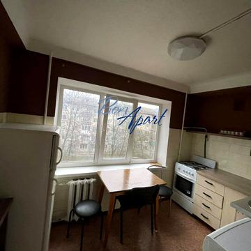 Івана Виговського вул. (Маршала Гречка), 8-А