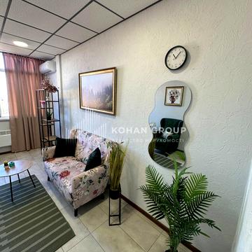 Проскурівська вул., 74