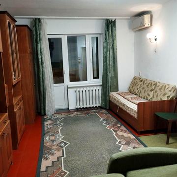 Захарівська вул., 3