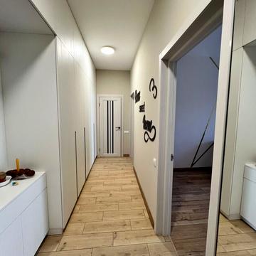 Іллі Мечникова вул., 16-З