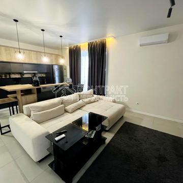 Доброчинців вул. (Дербентська), 103