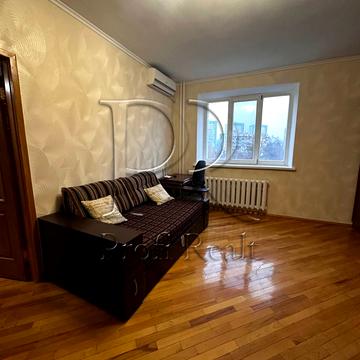 Вітряні Гори вул., 2-Б