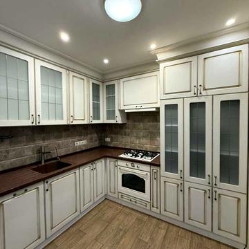 Геннадія Біліченка вул. (Петровського), 35