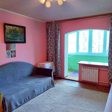 Червоної Калини просп. (Володимира Маяковського), 77