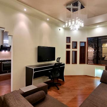 Євгена Коновальця вул. (Щорса), 32-В