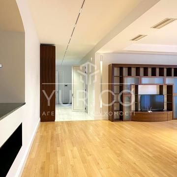 Антоновича вул. (Горького), 14