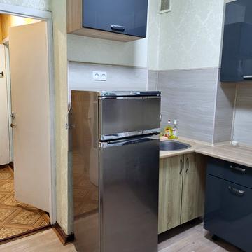 Академіка Корольова вул., 74а