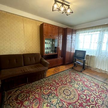 Запорізького Козацтва вул., 17