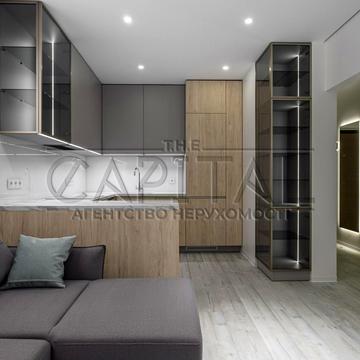 Салютна вул., 2к16