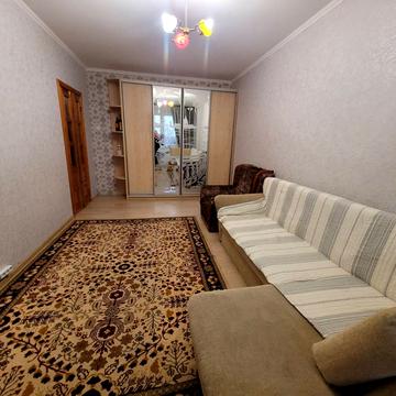 Академіка Заболотного вул., 106