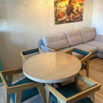 Ясна вул., 12