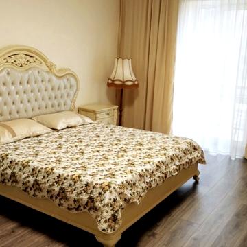 Базарна вул., 16