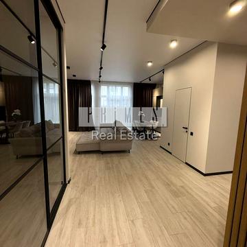 Шкільна вул.