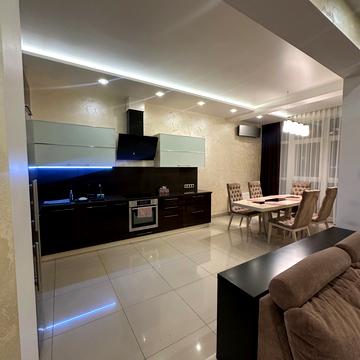 Андрія Верхогляда вул. (Михайла Драгомирова), 9