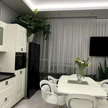 Джона Маккейна вул. (Івана Кудрі), 7