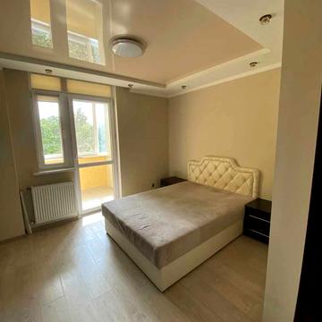 Стрийська вул., 204