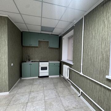 Гетьмана Полуботка вул., 8