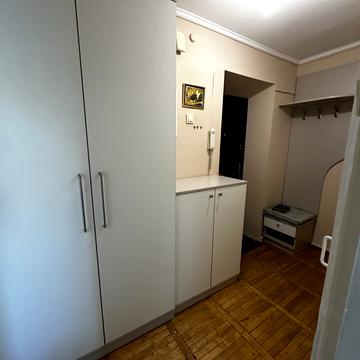 Набережно-Хрещатицька вул., 11