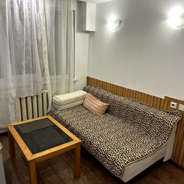 Академіка Вернадського бульв., 67