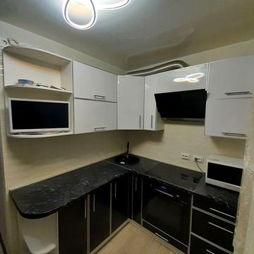 Єдності вул. (Краснодарська), 183