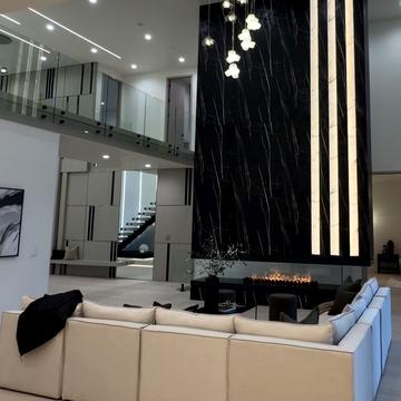 Іоанна Павла II вул. (Патріса Лумумби), 12