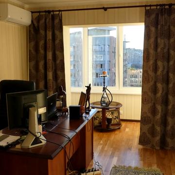 Раїси Окіпної вул., 5