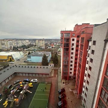 Європейська вул., 1