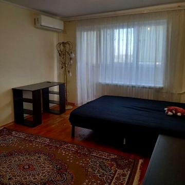 Надії Алексєєнко вул. (Чичеріна), 108