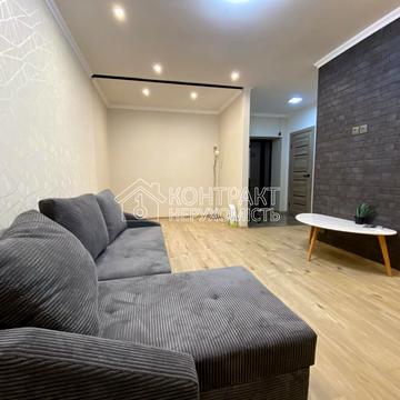 Льва Ландау просп. (50-річчя СРСР), 52-А