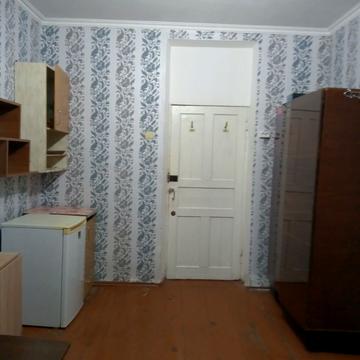 Новодарницька вул., 14