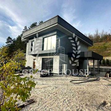 Виноградна вул.