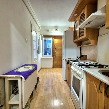 Стрийська вул., 3