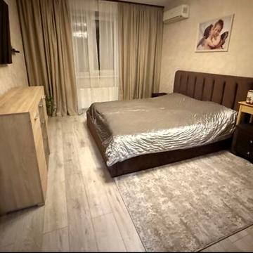 Братів Горобців вул. (Дмитра Кедріна), 53-А