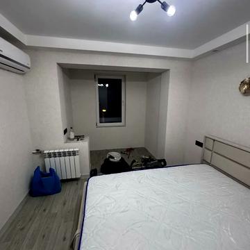 Ігоря Юхновського вул., 6