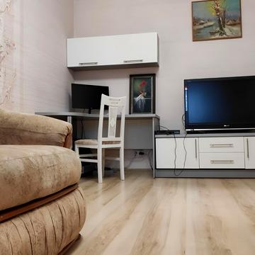 Академіка Заболотного вул., 100