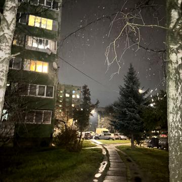 Зубрівська вул., 25