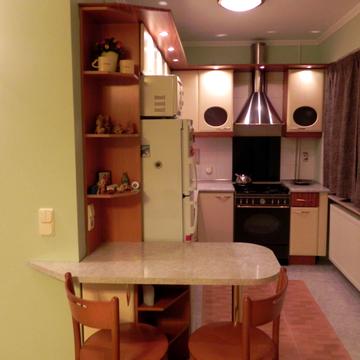 Лесі Українки бульв., 12