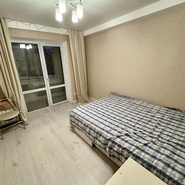 Ореста Левицького вул. (Академіка Курчатова), 9/21