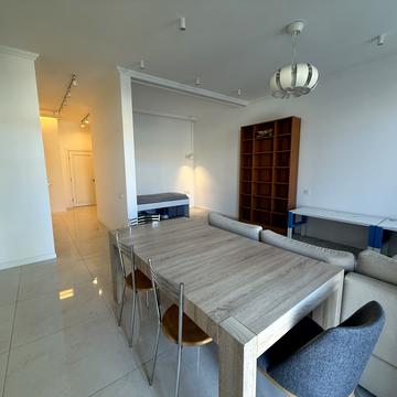 Саперне Поле вул., 12